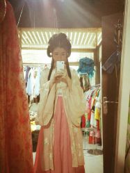 -九月鹰飞汉服摄影工作室
