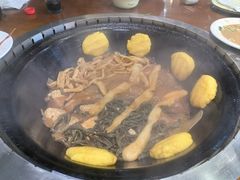 -铁锅炖灶台鱼老三炖鱼馆