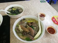 牛杂加丸粿条-华威达牛庄(黄埔大道西店)