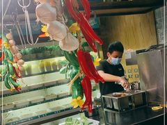 -领鲜活海鲜榴莲自助火锅(东门店)