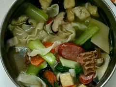 -满堂福素食馆(长阳路店)