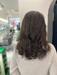 -卓梵美发·精品Salon