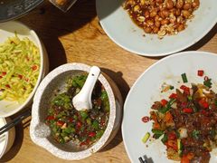 -聚鑫朋酸菜肥肠(文艺路口店)