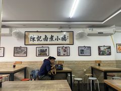 大堂-陈记卤煮小肠