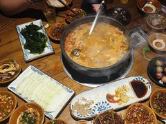 -贵厨酸汤牛肉(花果园国际中心店)