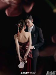 -莫兰迪婚纱摄影