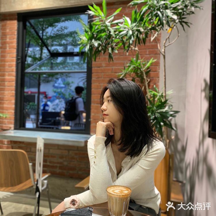 东莞咖啡｜放学了 一起喝杯桂花拿铁☕️吗？