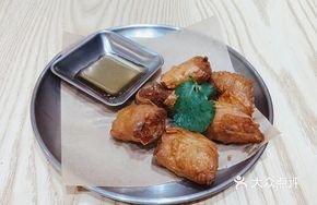 Chaozhou Handmade Shrimp Rolls