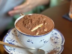 -Café Monson