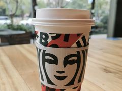 暖冬馥芮白-星巴克臻选(湖滨道店)