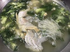 -金渔村海鲜烧烤大排档