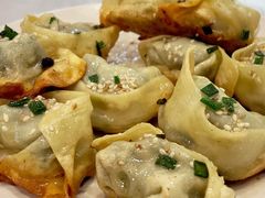 生煎馄饨-小实惠嘉(威海路店)