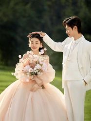 -玛奇朵婚纱摄影