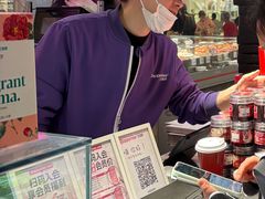 -HappyMiss花满楼·鲜花饼·鲜花茶·伴手礼(上海环球港店)
