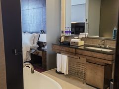 -广州天河希尔顿酒店