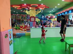 -宝贝渡口儿童游乐园(华南安盛店)