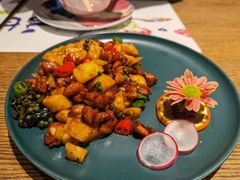 凤梨鸡腿肉-甜阿姨·天台花园私房菜(万松园店)