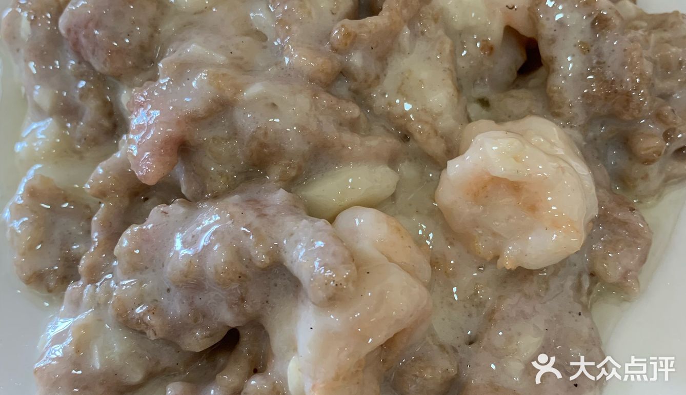 三个人三个菜，两荤一素