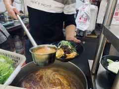 -柳大厨螺蛳粉(人民路总店)