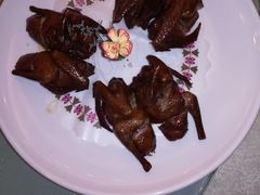 -东豪园林海鲜酒家(南港路辅路店)