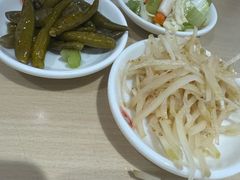-闫家驴肉老店(华电一校店)