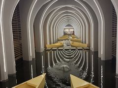 -涨巢·潮玩水疗局