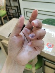 -薇奈尔美甲美睫·科技美肤