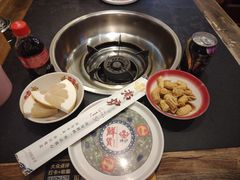 -沸炉重庆老火锅(军事博物馆店)