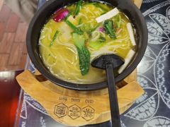 -桥香园过桥米线(国贸店)