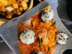 火辣无骨鸡爪-HONGA HONGA雄家(曹路店)