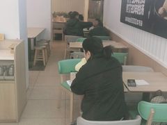 -老乡鸡(潘集世瑞大厦店)