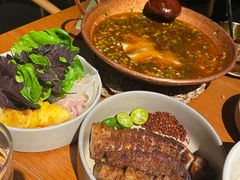 -SHAN山(前滩太古里店)