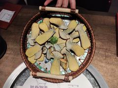 -蘑界·野生菌火锅(深业上城店)