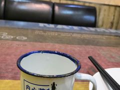 -扒虾小妹儿麻辣海鲜(宏图街店)