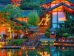 -茅山东方盐湖城景区