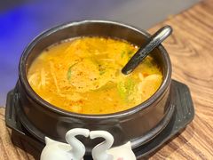 -明洞阿姨·韩式酱蟹烤肉·创意料理(三元桥店)