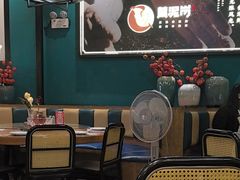 -黄泥岗·地道湖北菜(奥特莱斯店)