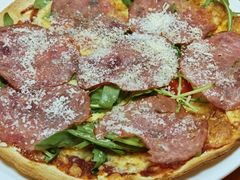 低温牛肉芝麻菜脆脆超薄披萨-黑熊披萨orso pizza