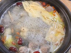 -濠轩阁特色生蚝火锅总店