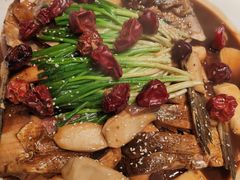 葱焖鱼头-上名堂·鱼头好吃(体育场路店)