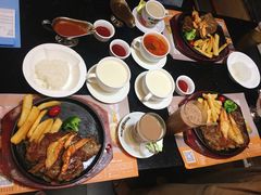 美国西冷牛扒拼大虾-维园港式茶餐厅(龙岗盛平店)