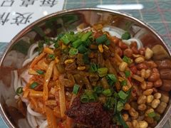 -红鼻子桂林米粉(金唐新光界店)