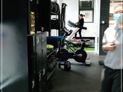 -汗水空间私教健身连锁(SM广场店)