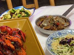 -霄汉牛三鲜湖北砂锅菜(万松园2店)