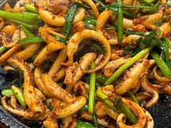 铁板鱿鱼五花肉-春花民族美食(佳木斯总店)