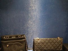 -聚云奢二手奢侈品黄金手表包包回收·中古店(中福城店)