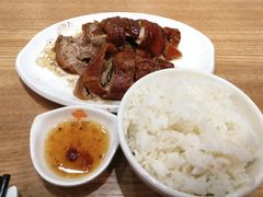 -裕记烧腊连锁餐饮(国商分店)