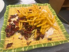 -肥肥虾庄·金牌油焖大虾(东湖欢乐谷店)