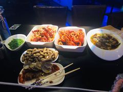-西街夜油条·麻团包乌饭