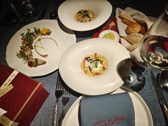 -弦月窗LUNETTE BY AMANDA(复兴路店)